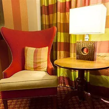 Hotel Champlain Quebeque 3*,  Canadá